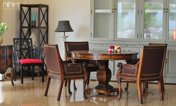 Lion chairs and round marquetry table