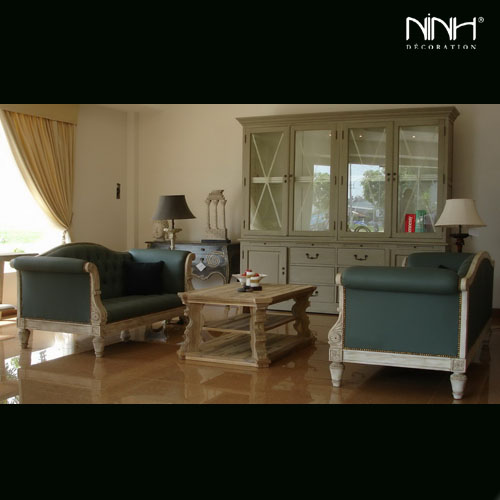 Click to larger view GREEN LEATHER SOFA SET