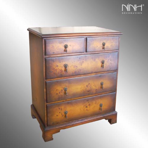 CHEST OF DRAWER
